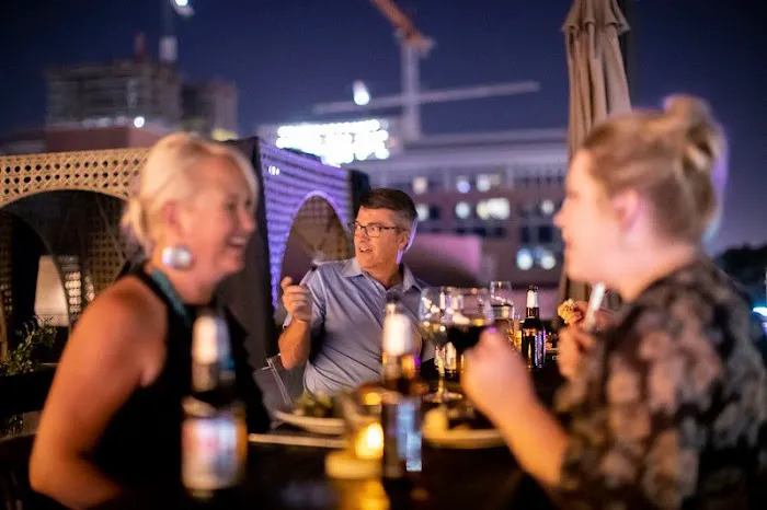 One One Bar Picture 2