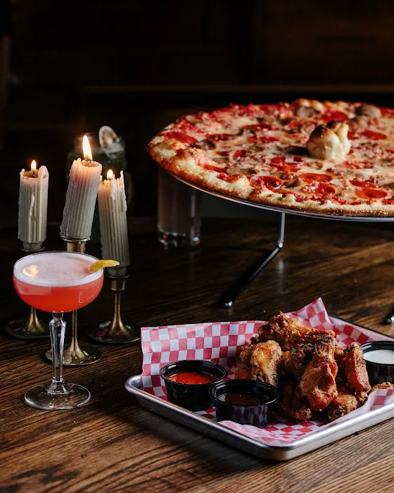 Night Owl Pizza & Drinks Tempe Picture 1