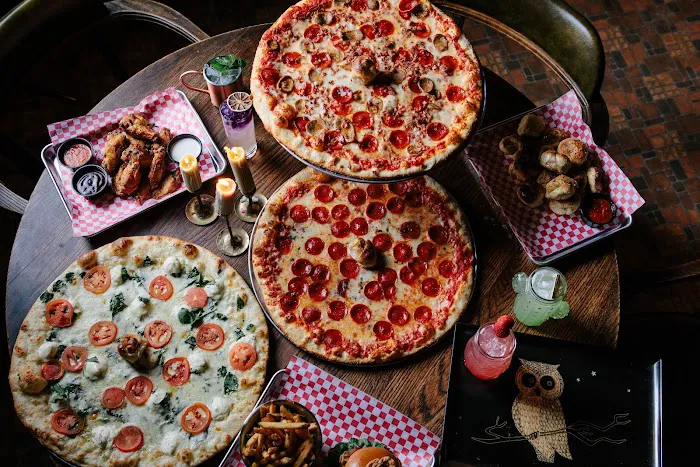 Night Owl Pizza & Drinks Tempe Picture 4