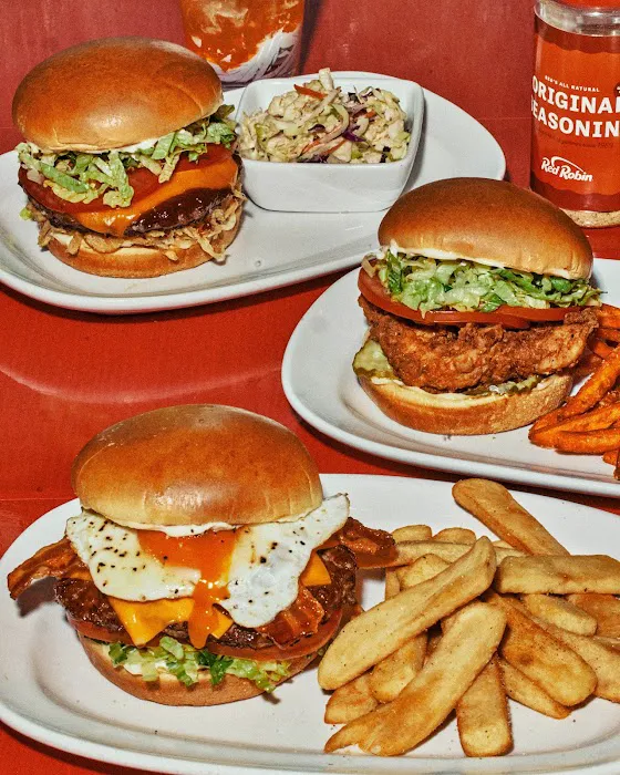 Red Robin Gourmet Burgers and Brews Picture 5