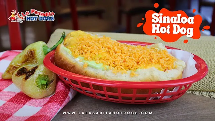 La Pasadita Hot Dogs Picture 6