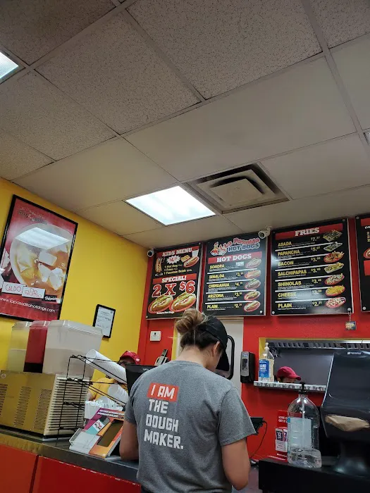 La Pasadita Hot Dogs Picture 2