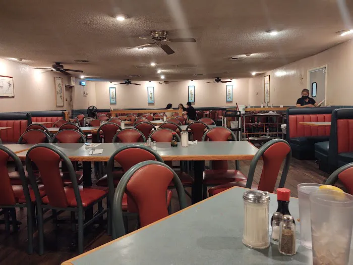 May Garden Restaurant Picture 2