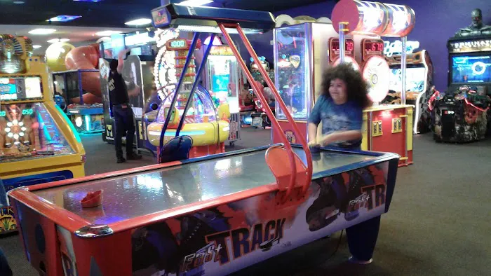 Peter Piper Pizza Picture 9