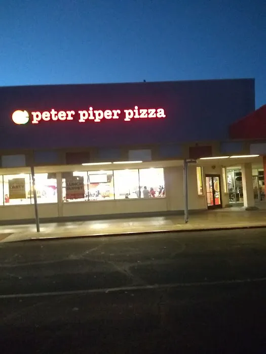 Peter Piper Pizza Picture 8