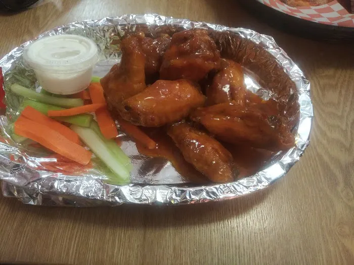Aldo's Hot Wings Picture 6