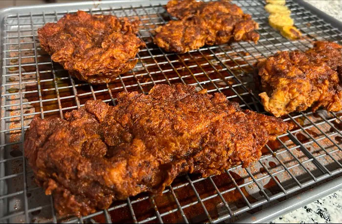 Sunnys Hot Chicken Picture 2