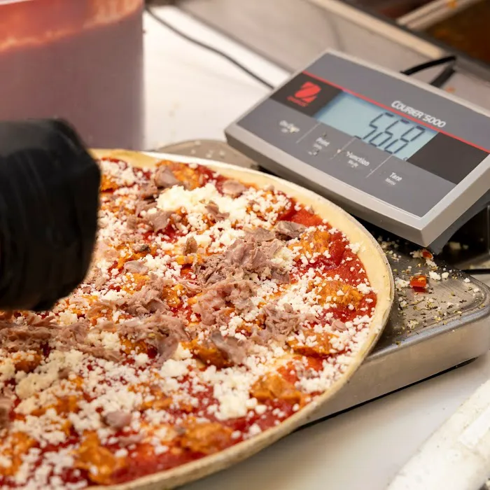 Spinato's Pizzeria and Family Kitchen Picture 3