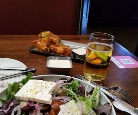 Spinato's Pizzeria and Family Kitchen