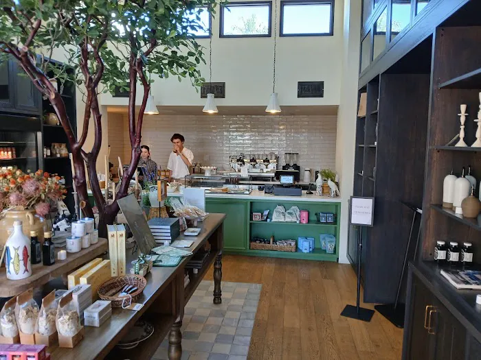 Lydia's Kitchen & Market Picture 7