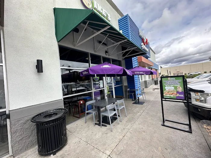 Ike's Love & Sandwiches Picture 10