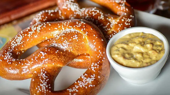 Cold Beers & Cheeseburgers Picture 1