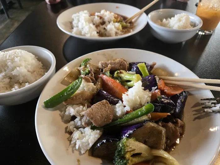 Sa Bai Modern Thai Picture 1