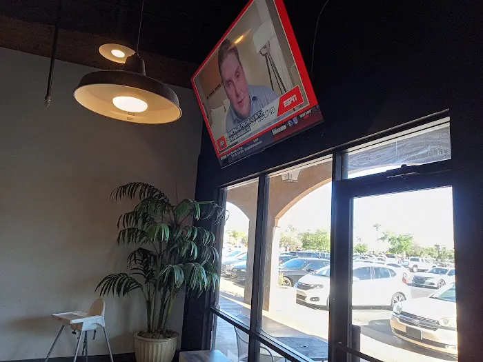 Mac Daddy Wingz and Cheeze Picture 9