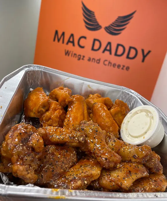 Mac Daddy Wingz and Cheeze Picture 7
