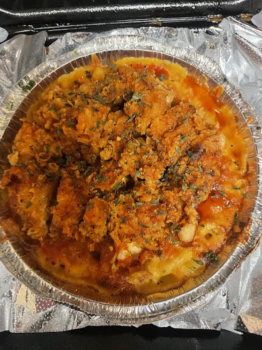 Mac Daddy Wingz and Cheeze Picture 2