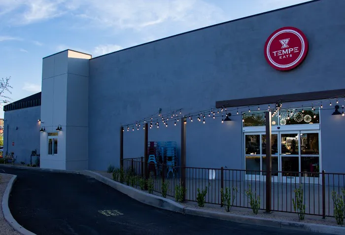 Tempe Eats Food Hall & Bar Picture 9