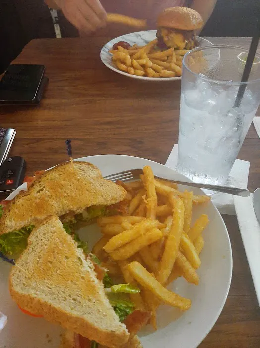 Final Round Picture 9