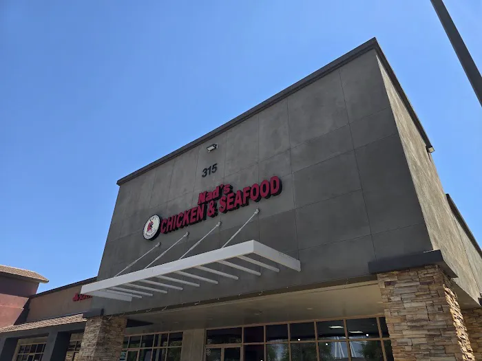 Nad's Chicken & Seafood Picture 1