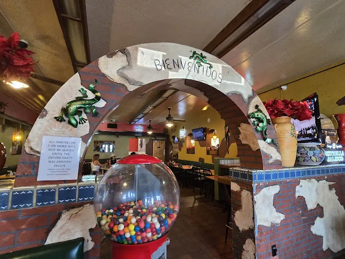 POPO'S Fiesta Del Sol Picture 7