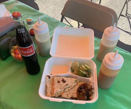 Tacos los changuitos