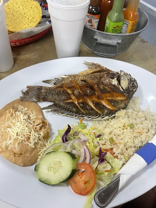 Mariscos Vuelve A La Vida Restaurant Picture 10