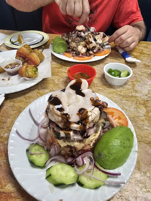 Mariscos Vuelve A La Vida Restaurant Picture 9