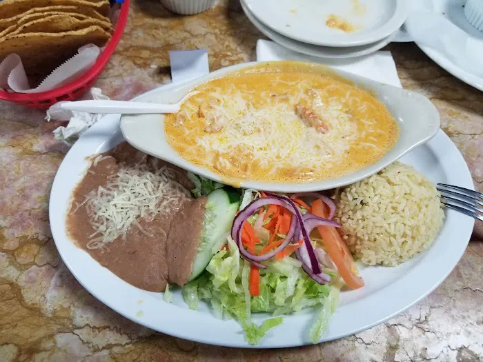 Mariscos Vuelve A La Vida Restaurant Picture 6