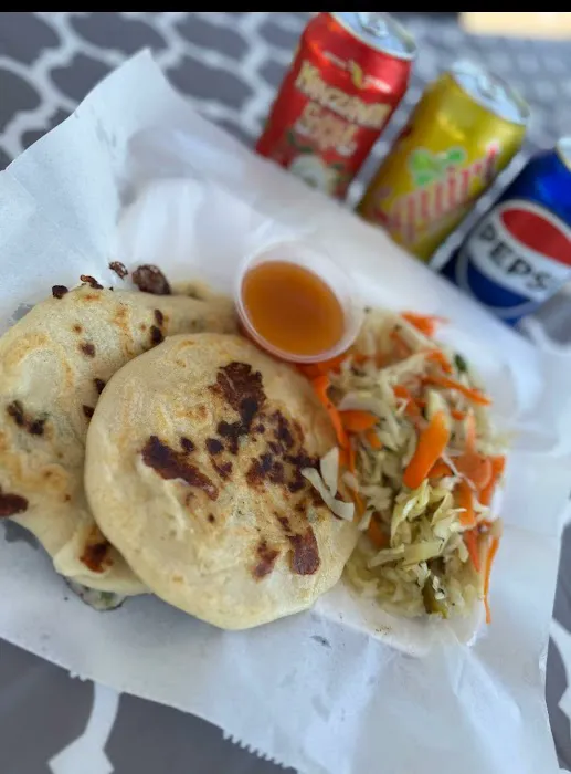 EL PODEROSO HOTDOGS Picture 5