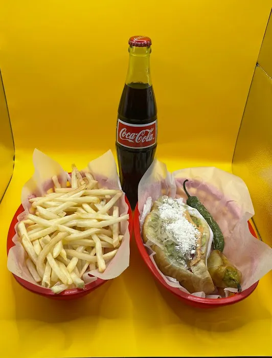 HOT DOGS DON TOMAS Picture 3