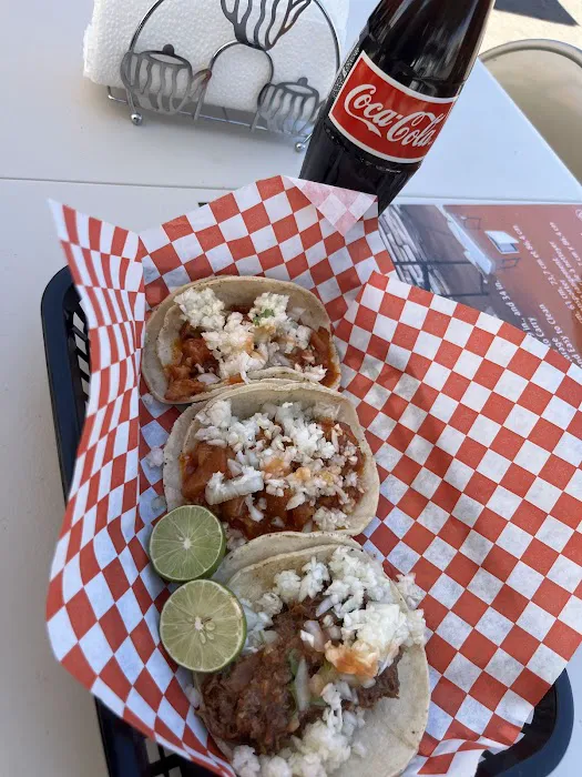 Taqueria el cuate Picture 2