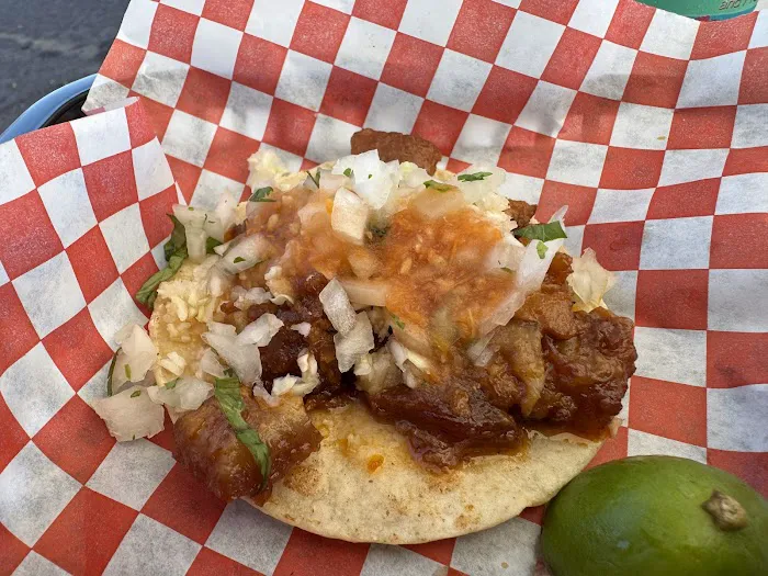 Taqueria el cuate Picture 4