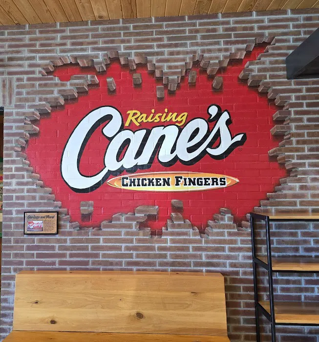 Raising Cane's Chicken Fingers Picture 9