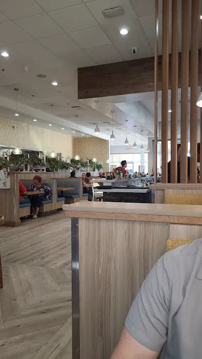 Broken Yolk Cafe Picture 5