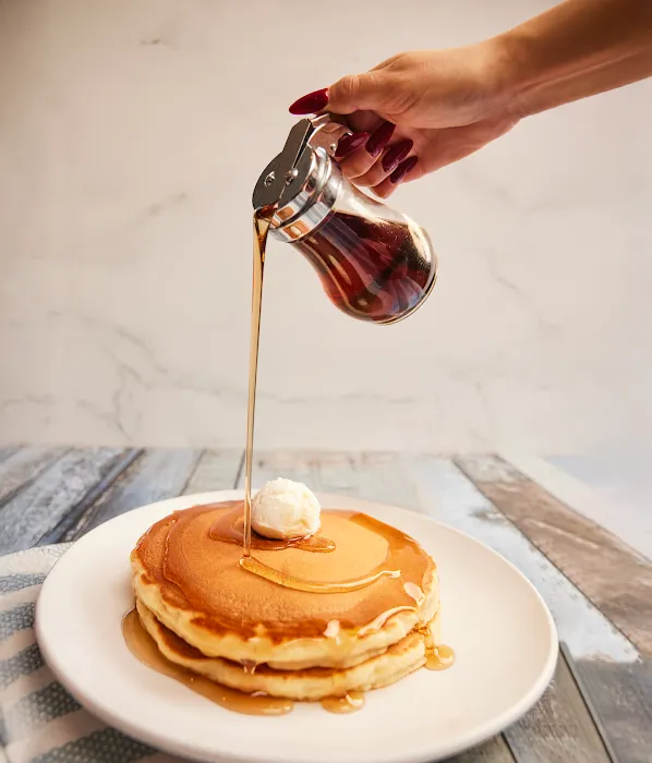 Broken Yolk Cafe Picture 8