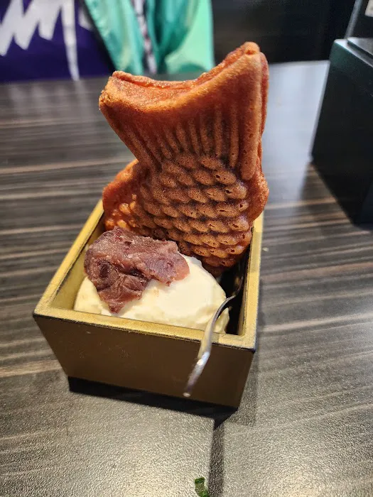 Kura Revolving Sushi Bar Picture 2