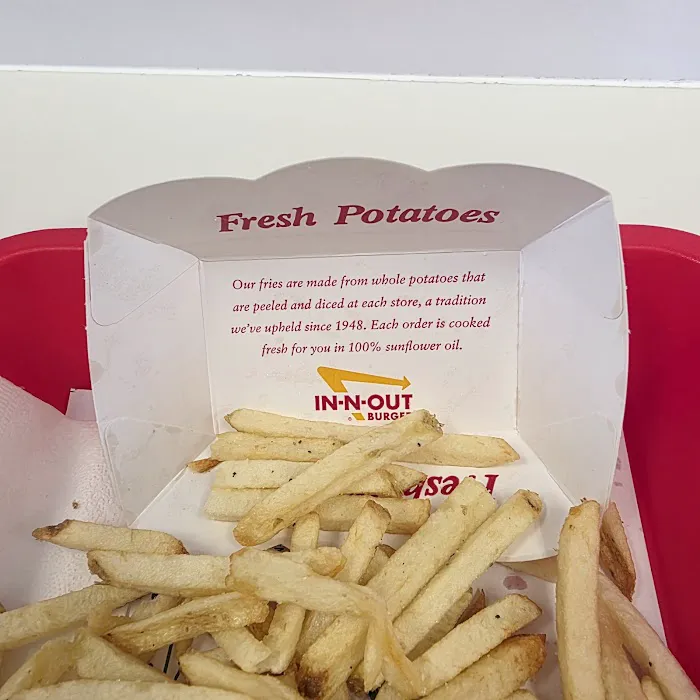 In-N-Out Burger Picture 10