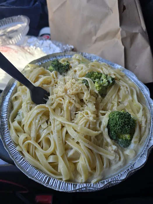 Pizza On 40th Picture 3