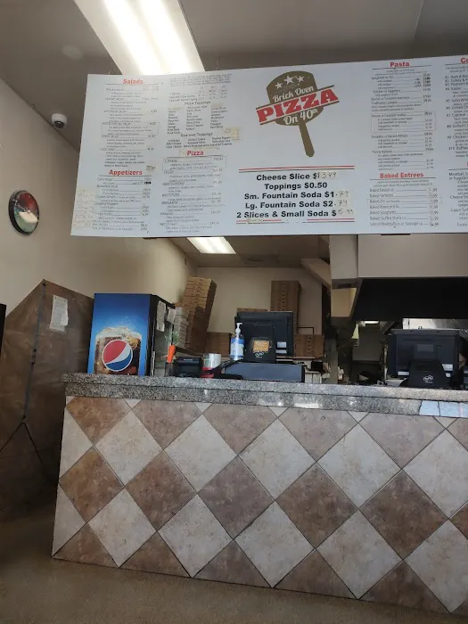 Pizza On 40th Picture 2