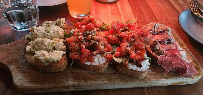 Postino Arcadia Picture 5