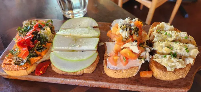 Postino Annex Picture 8