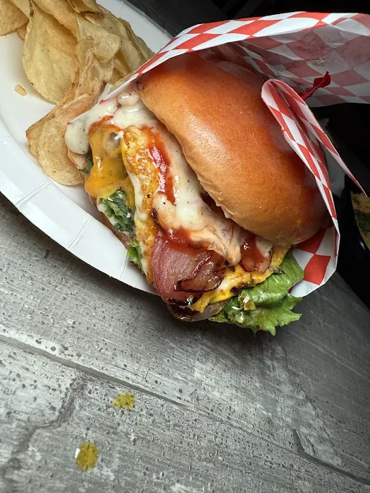 King and Cardinal Picture 9