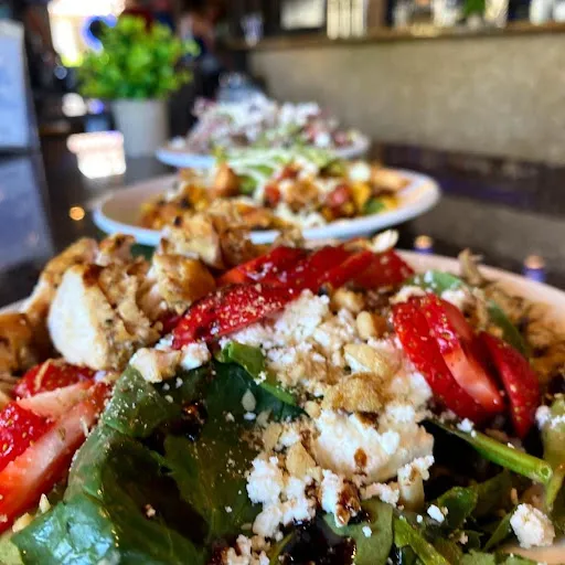 Opa Tempe Bar & Grill Picture 10