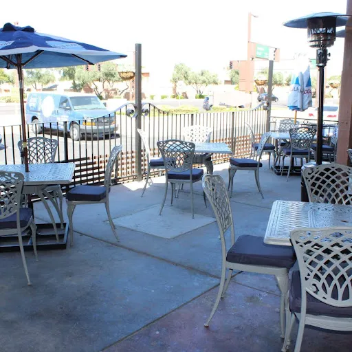Opa Tempe Bar & Grill Picture 6