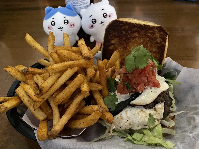 Paradise Valley Burger Picture 7