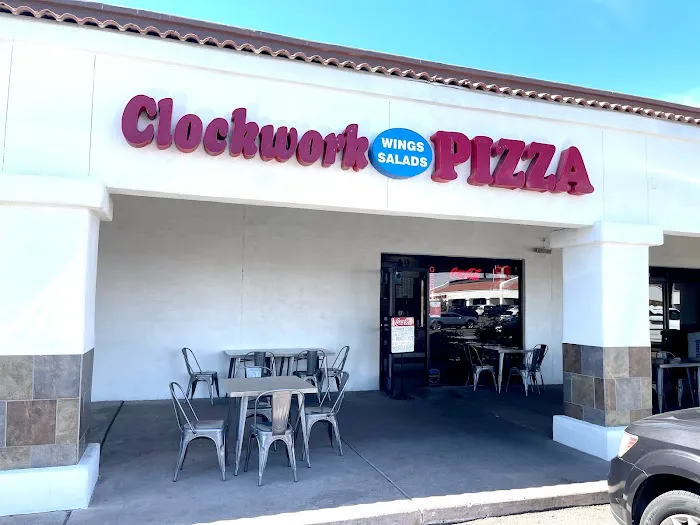 Clockwork Pizza Picture 4