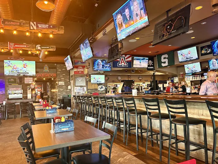 Bonfire Craft Kitchen and Tap House Tempe Picture 4