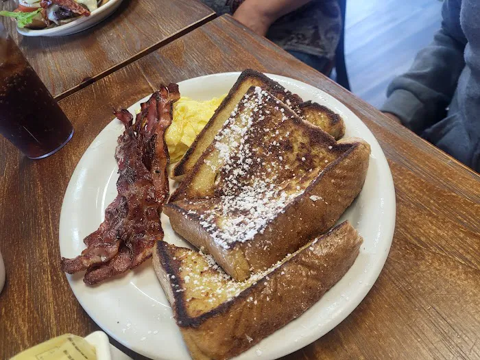 51st Avenue Cafe Picture 7