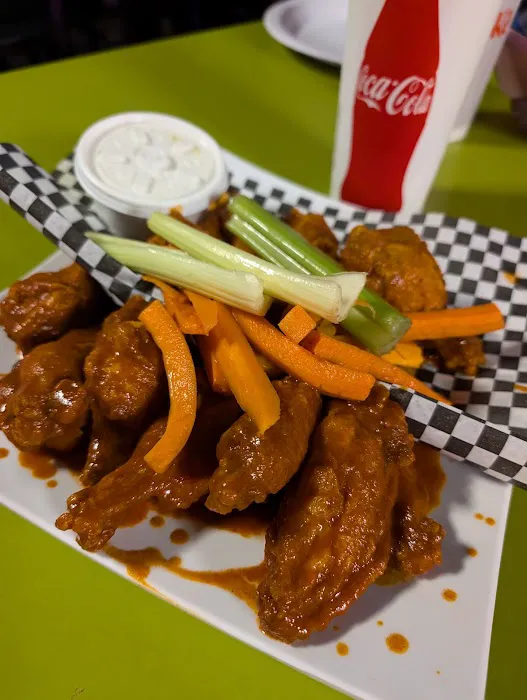 Long Wongs AZ Famous Wings Picture 2