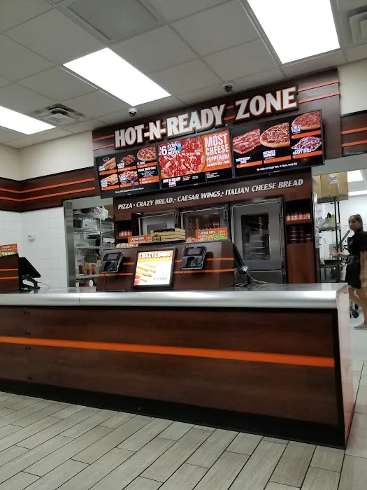 Little Caesars Pizza Picture 2